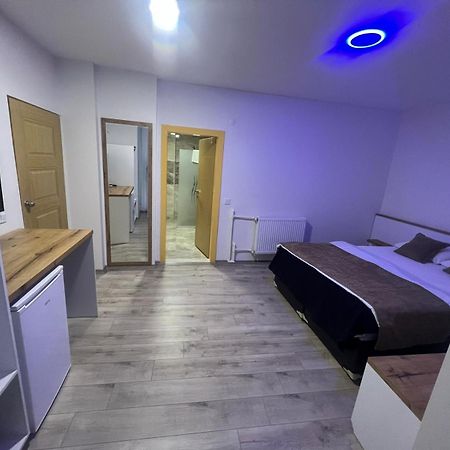 Koepruecue Hotel 디아르아바키 외부 사진