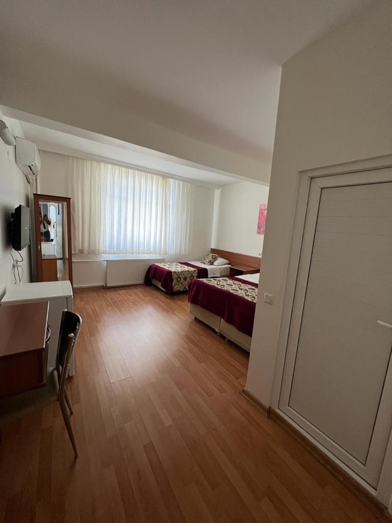 Koepruecue Hotel 디아르아바키 외부 사진