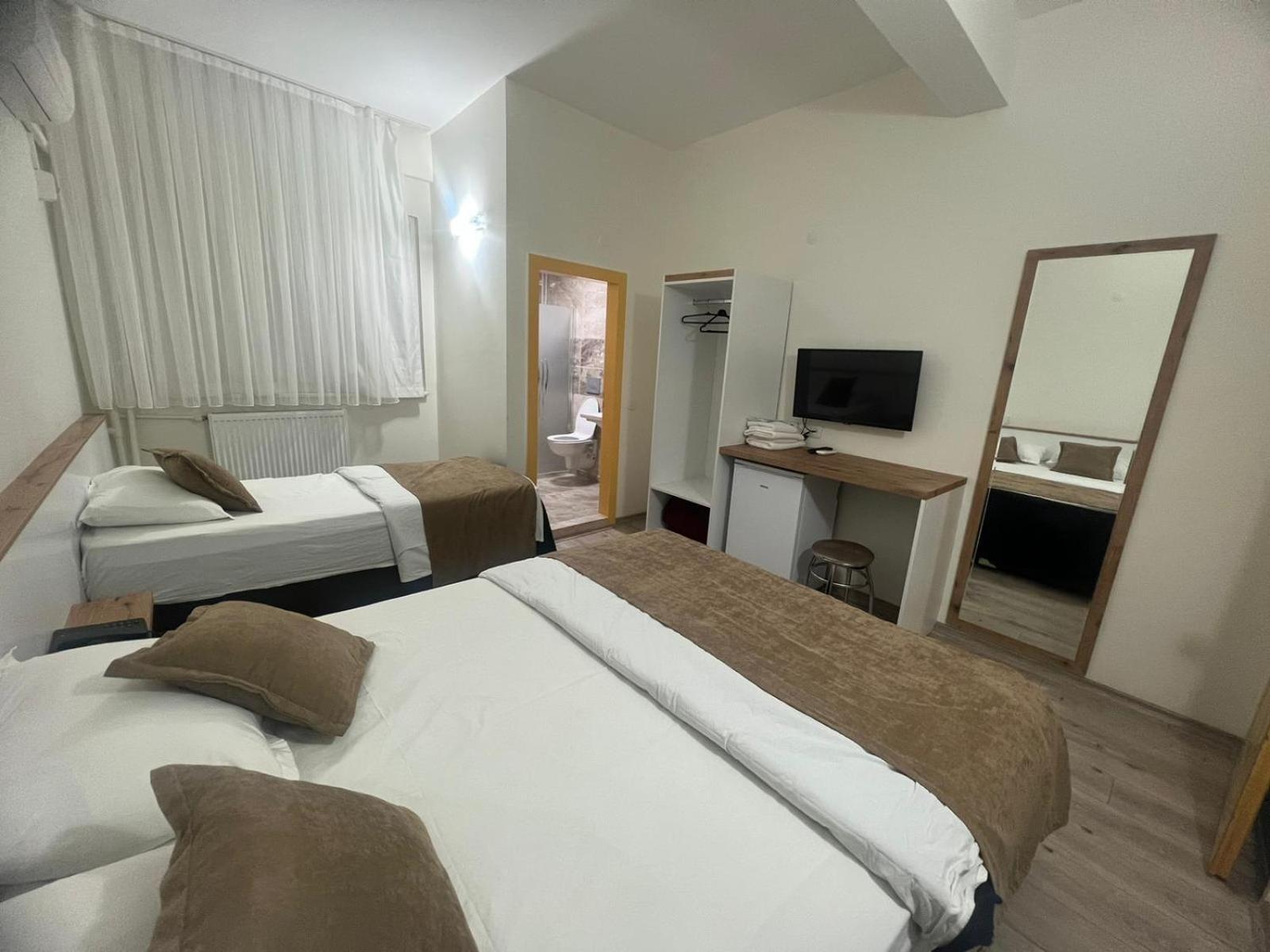 Koepruecue Hotel 디아르아바키 외부 사진