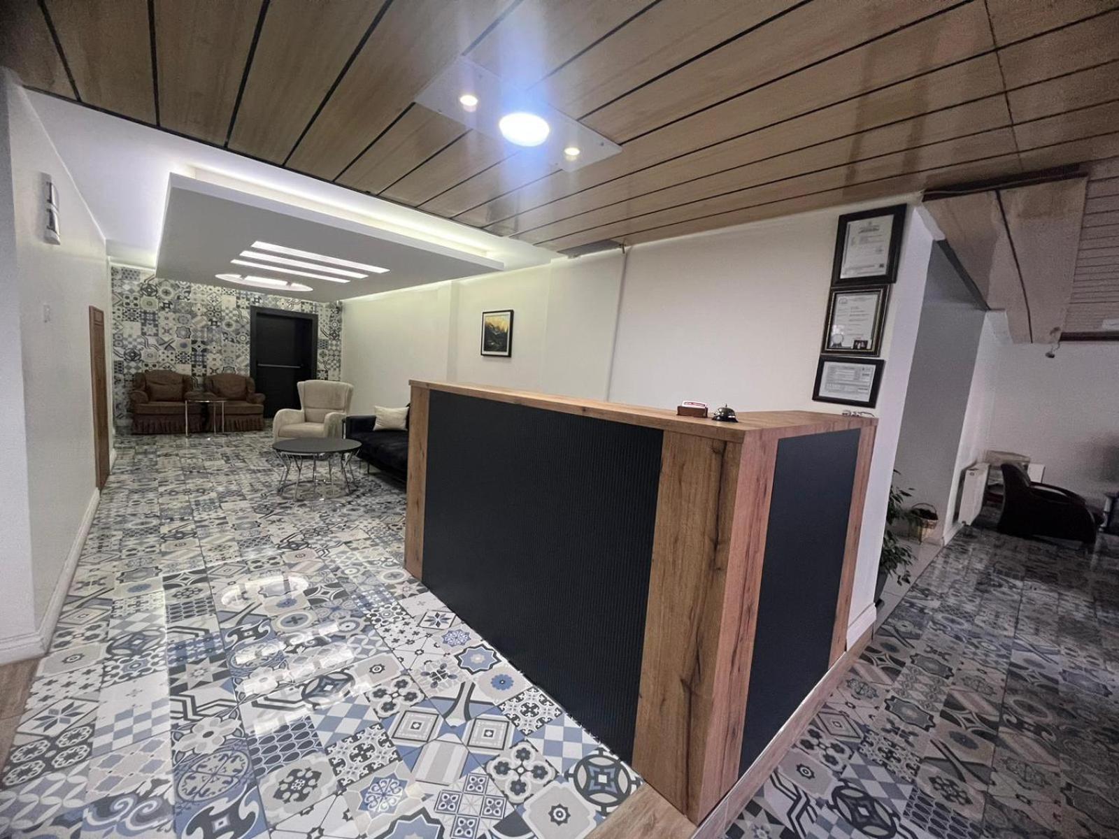 Koepruecue Hotel 디아르아바키 외부 사진